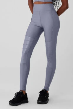 Airlift Winter Warm High-Waist Supermoto Legging - Fog 8 Airlift Winter Warm High-Waist Supermoto Legging - Fog -Alo Fashion Store W51334R 05134 b1 s1 a3 1 m76