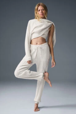 Cable Knit Winter Bliss Pant - Ivory 12 Cable Knit Winter Bliss Pant - Ivory -Alo Fashion Store W51353R 03299 b1 s1 a5 1 m177
