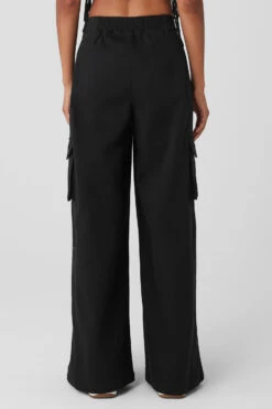 Show Off Cargo Wide Leg Trouser (Long) - Black 8 Show Off Cargo Wide Leg Trouser (Long) - Black -Alo Fashion Store W51383R 01 b1 s1 a2 1 m18