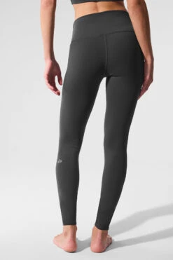 High-Waist Airbrush Legging - Anthracite 9 High-Waist Airbrush Legging - Anthracite -Alo Fashion Store W5473R 02125 b1 s1 a2 1 m224