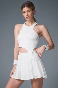 Varsity Tennis Skirt - White -Alo Fashion Store W6241R 00 b1 s1 a1 2 m91