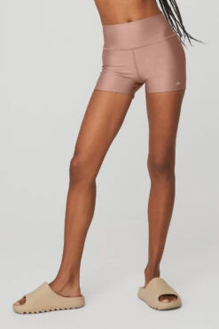 3" High-Waist Airlift Short - Smoky Quartz 8 3" High-Waist Airlift Short - Smoky Quartz -Alo Fashion Store W6363R 02512 b1 s1 a3 1 m76