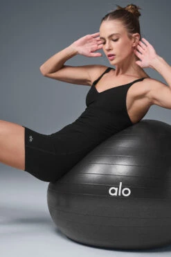 Alosoft Suns Out Onesie - Black -Alo Fashion Store W8137R 01 b1 s1 a3 1 m224