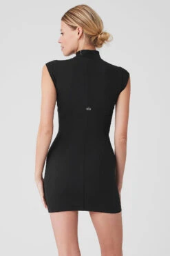 Run It Back Dress - Black -Alo Fashion Store W8200R 01 b1 s1 a3 1 m176