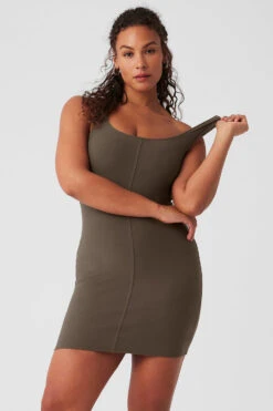 Alosoft Head Start Dress - Olive Tree 17 Alosoft Head Start Dress - Olive Tree -Alo Fashion Store W8261R 05279 b1 s4 a1 1 m182