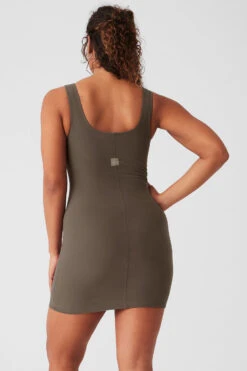 Alosoft Head Start Dress - Olive Tree 18 Alosoft Head Start Dress - Olive Tree -Alo Fashion Store W8261R 05279 b1 s4 a2 1 m182